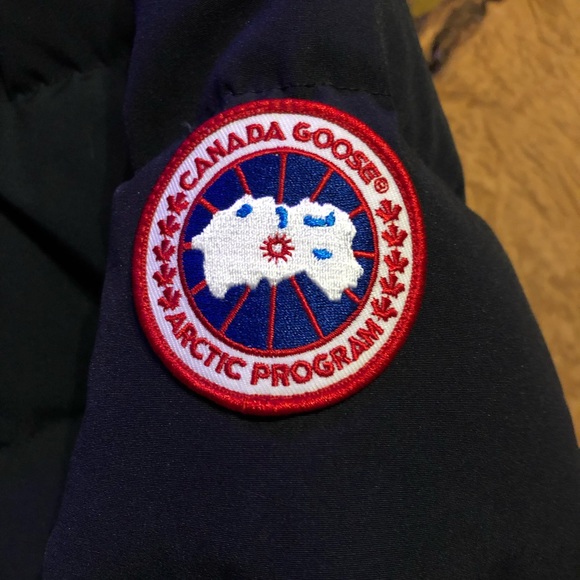 Authentic Canada Goose Navy Woolford Puffer Jacket, XL - Picture 5 of 15